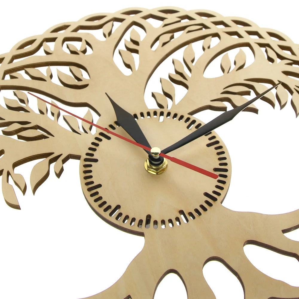 Horloge murale artistique en bois